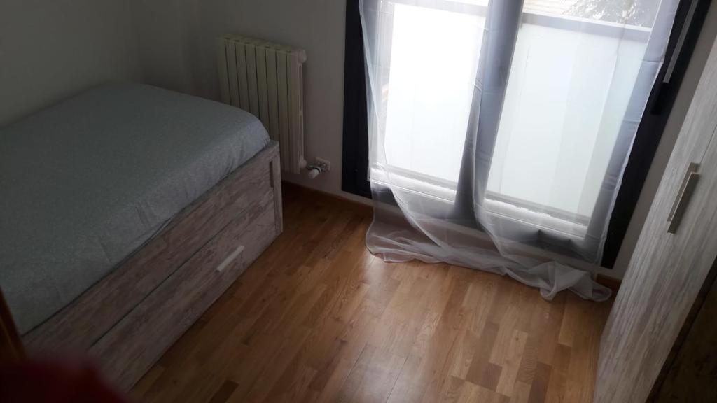 New, Cozy Apartment Plaza Del Pilar-Fuenclara Saragoça Quarto foto